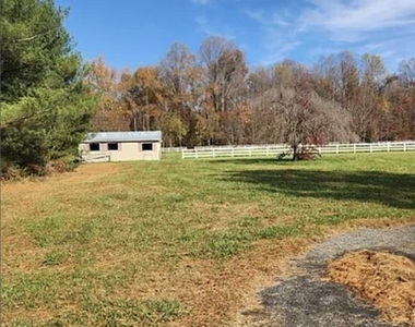 16400 Candy Hill Road - Photo Thumbnail 1