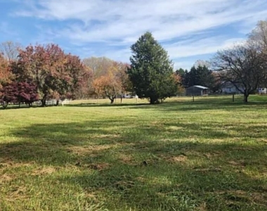 16400 Candy Hill Road - Photo Thumbnail 4