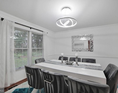 18420 Shady View Lane - Photo Thumbnail 13