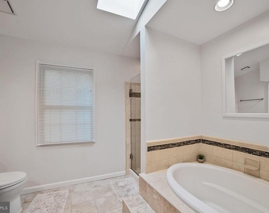 18420 Shady View Lane - Photo Thumbnail 25