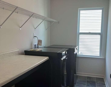 1316 Amos Pk Street - Photo Thumbnail 36