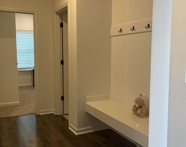 1316 Amos Pk Street - Photo Thumbnail 12