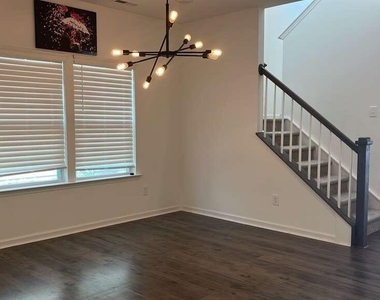 1316 Amos Pk Street - Photo Thumbnail 15