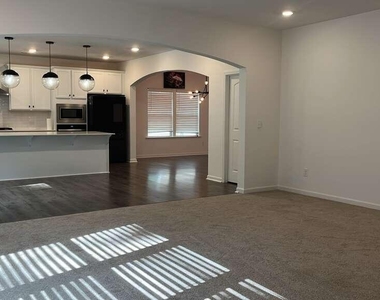 1316 Amos Pk Street - Photo Thumbnail 26