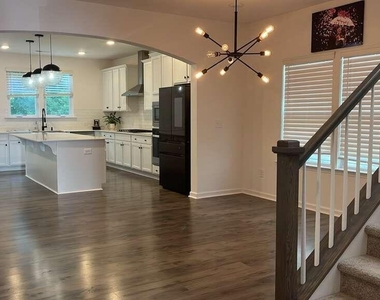 1316 Amos Pk Street - Photo Thumbnail 14