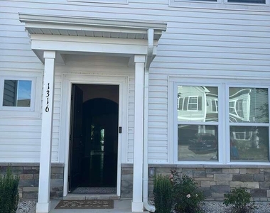 1316 Amos Pk Street - Photo Thumbnail 6
