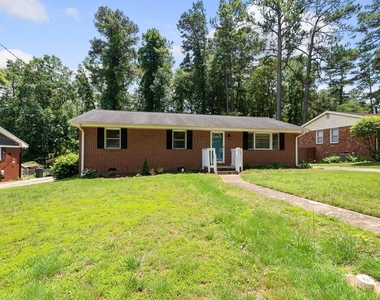 2808 Bardwell Road - Photo Thumbnail 2