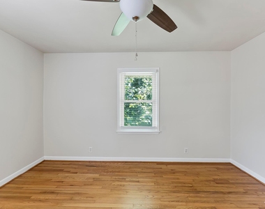 2808 Bardwell Road - Photo Thumbnail 14