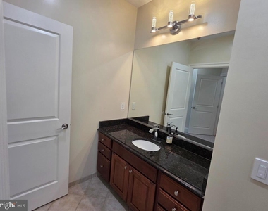 38 Maryland Avenue - Photo Thumbnail 19
