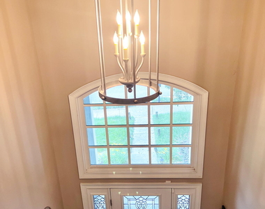 1073 Gold Rock Lane - Photo Thumbnail 15