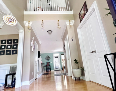 1073 Gold Rock Lane - Photo Thumbnail 4