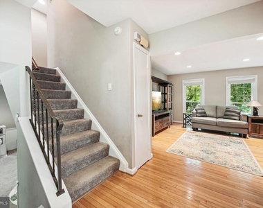 12904 North Commons Way - Photo Thumbnail 4