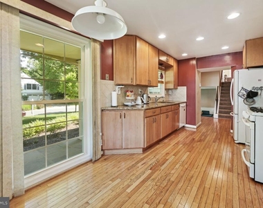 12904 North Commons Way - Photo Thumbnail 13