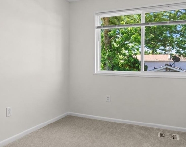 18531 Bay Leaf Way - Photo Thumbnail 21