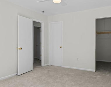 18531 Bay Leaf Way - Photo Thumbnail 6