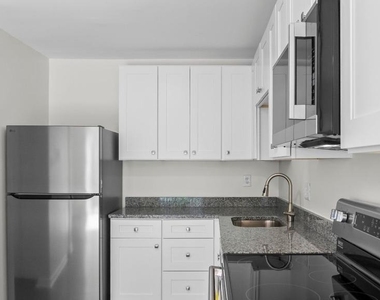 18531 Bay Leaf Way - Photo Thumbnail 4