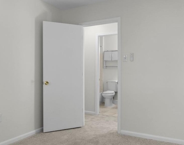 18531 Bay Leaf Way - Photo Thumbnail 23