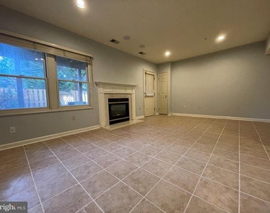 10136 Treble Court - Photo Thumbnail 21