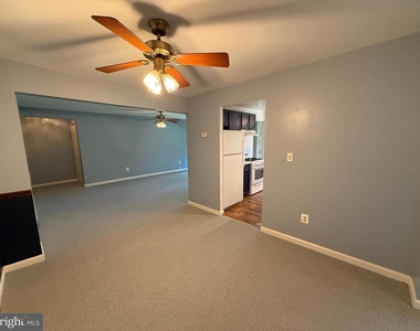 8709 Hayshed Lane - Photo Thumbnail 9