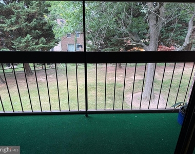 8709 Hayshed Lane - Photo Thumbnail 28