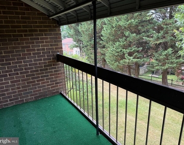 8709 Hayshed Lane - Photo Thumbnail 27