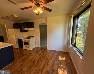 8709 Hayshed Lane - Photo Thumbnail 3