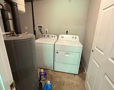2842 Beckon Drive - Photo Thumbnail 17