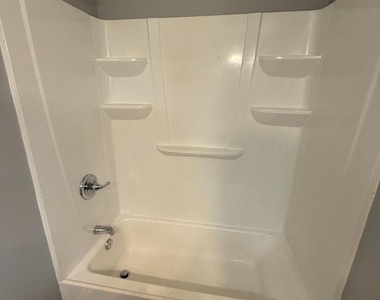 2842 Beckon Drive - Photo Thumbnail 16