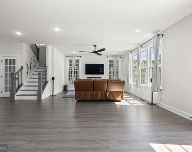 6247 Walleye Pl - Photo Thumbnail 7