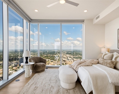 600 Guadalupe St - Photo Thumbnail 18