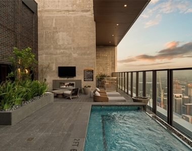 600 Guadalupe St - Photo Thumbnail 37