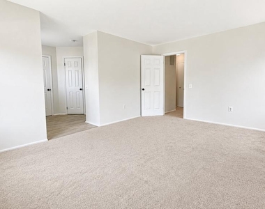 3447 Iris Place - Photo Thumbnail 20
