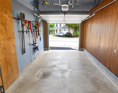 3447 Iris Place - Photo Thumbnail 16