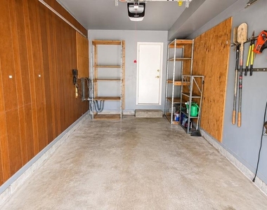 3447 Iris Place - Photo Thumbnail 17