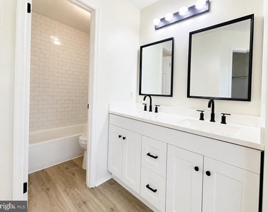 3447 Iris Place - Photo Thumbnail 23