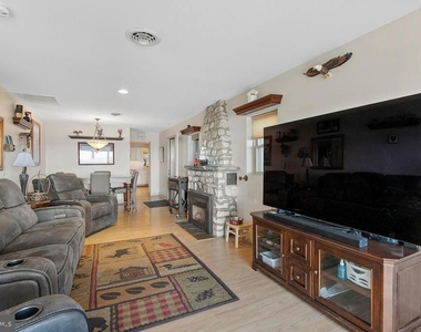 1348 Carpenters Point Road - Photo Thumbnail 12