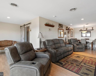 1348 Carpenters Point Road - Photo Thumbnail 11