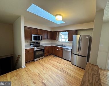 11295 Sitting Bull Circle - Photo Thumbnail 10