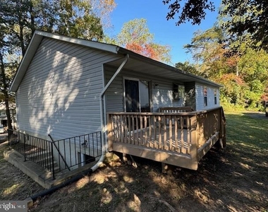 11295 Sitting Bull Circle - Photo Thumbnail 5