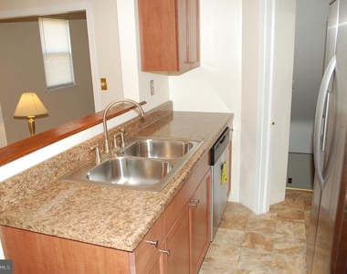 1707 Pin Oak Road - Photo Thumbnail 4
