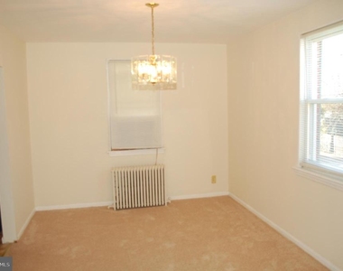 1707 Pin Oak Road - Photo Thumbnail 8