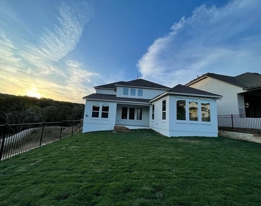 1228 Brasano Pl - Photo Thumbnail 27