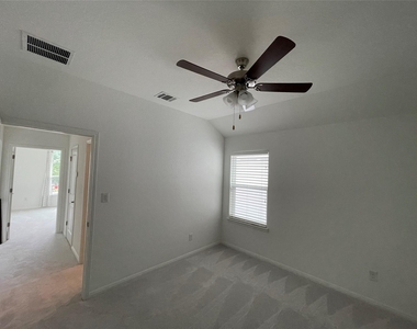 1228 Brasano Pl - Photo Thumbnail 22