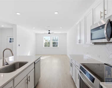 2519 Rose Archer Ln - Photo Thumbnail 6