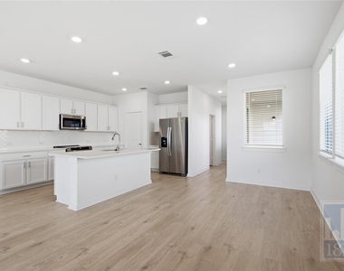 2519 Rose Archer Ln - Photo Thumbnail 3