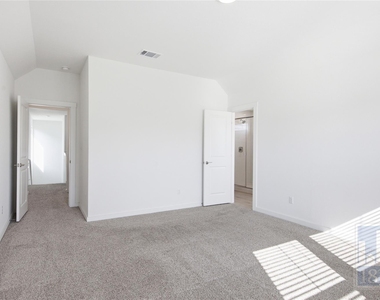 2519 Rose Archer Ln - Photo Thumbnail 12