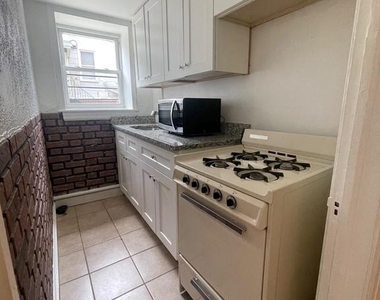 3301 Guilford Avenue - Photo Thumbnail 7