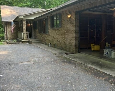 1007 Lee Jackson Drive - Photo Thumbnail 22