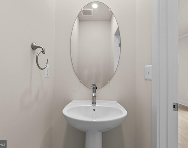 7638 Quartzite Lane - Photo Thumbnail 15