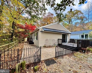 24322 Canal Drive - Photo Thumbnail 5
